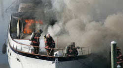 Daytona Sunset Harbor YC Yacht Fire