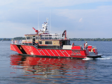 FireStrom 69 Fireboat