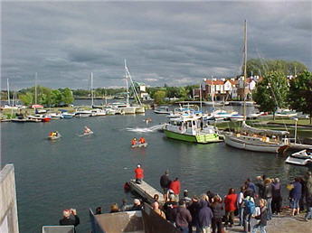 MetalCraft Marine employee and family day